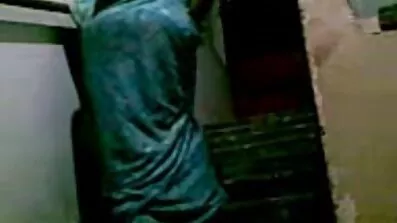 আমার ফোন চুদাচুদি ভিডিও দেখাও হ্যাং হলে আমি এটা ভালোবাসি