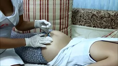 তিনি আমাকে চুষা বন্ধ এবং তারপর আমার শিশ্ন আঁকড়ে ভাই বোনের চুদাচুদিরভিডিও ধরে এবং আমি এটা আশা করিনি তার গাধা এটা shoved