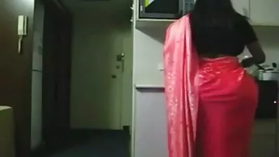 মলদ্বারে একটি পরীক্ষা ছানা সেক্সি চুদাচুদি ভিডিও আছে