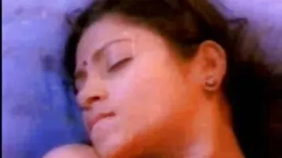 অতৃপ্ত তাকে ছিঁড়ে ফেলতে চুদা চুদি মুভি বলে