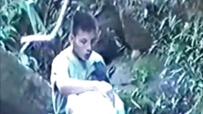 স্বামী যদি জানতে পারে তুমি আমাকে চুদছ, সে মেয়েদের চুদাচুদির ভিডিও তোমাকে মেরে ফেলবে।