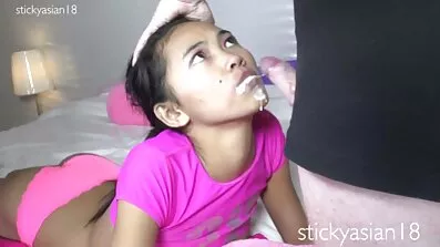 কাঁপানো boobs চুদাচুদি সেক্সি সঙ্গে মোরগ রাইডিং